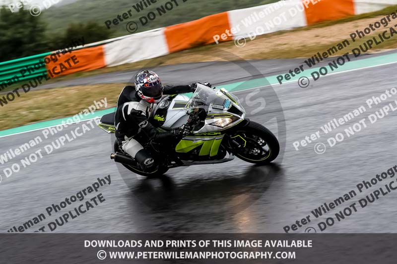 estoril;event digital images;motorbikes;no limits;peter wileman photography;portugal;trackday;trackday digital images